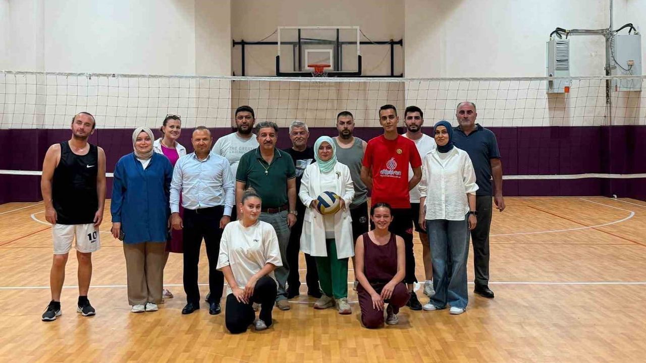 Düzce eğitimcileri iş molasında filede dayanışma kurdu