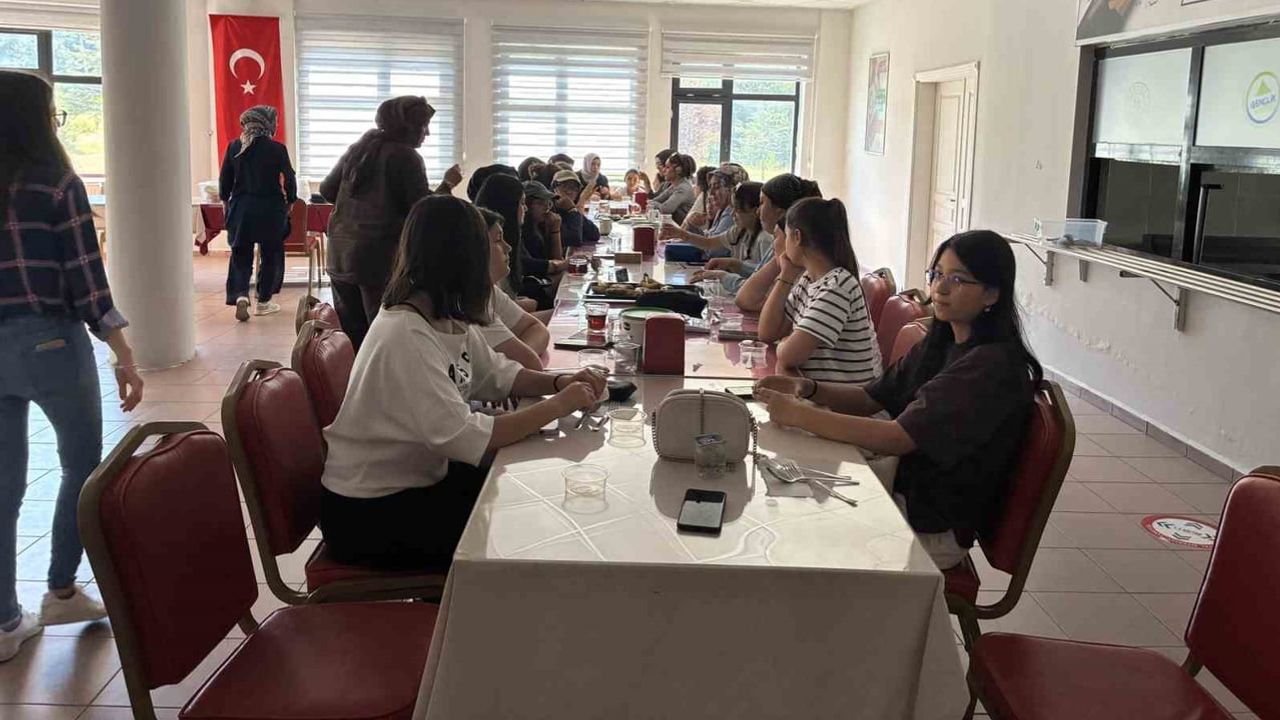 Düzce Üniversitesi merkezinden diyabetli çocuklara yaşam desteği programı
