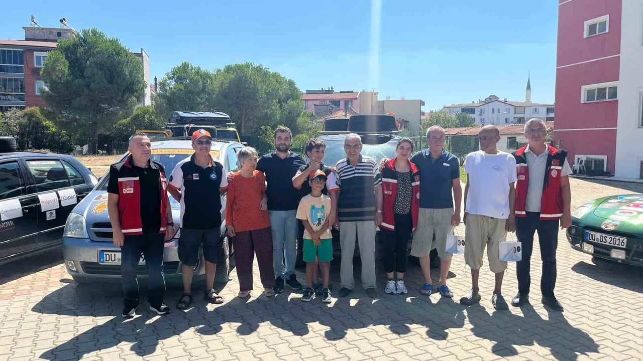 Edremit etabını tamamlayan Anatolian Drive rallisi dostluk ve tanıtıma odaklandı