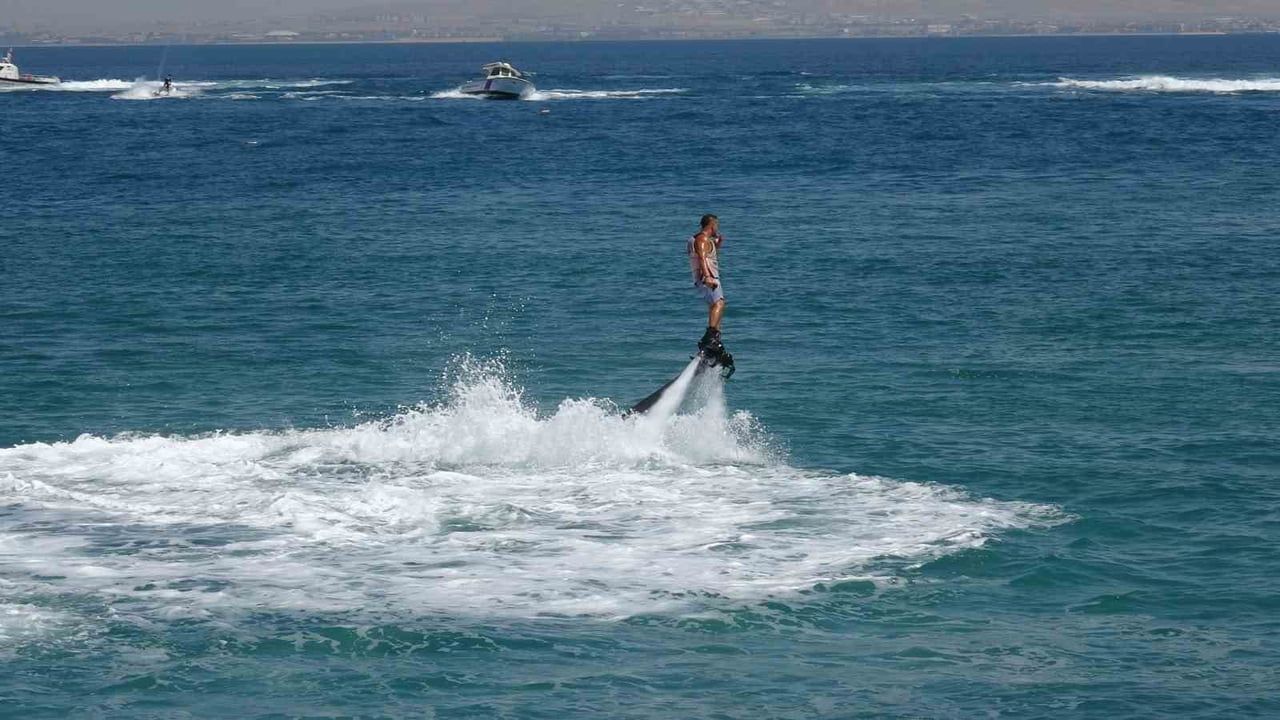 Edremit'te su sporları bayramı: Van Gölü'nde 12. Van Denizi Su Sporları Festivali başladı
