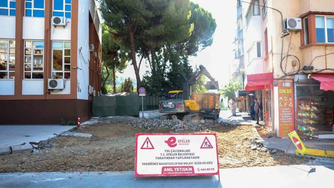 Efeler'de adliye çevresine öncelik: 1. Sokak zemininden parke kaplamaya geçiyor
