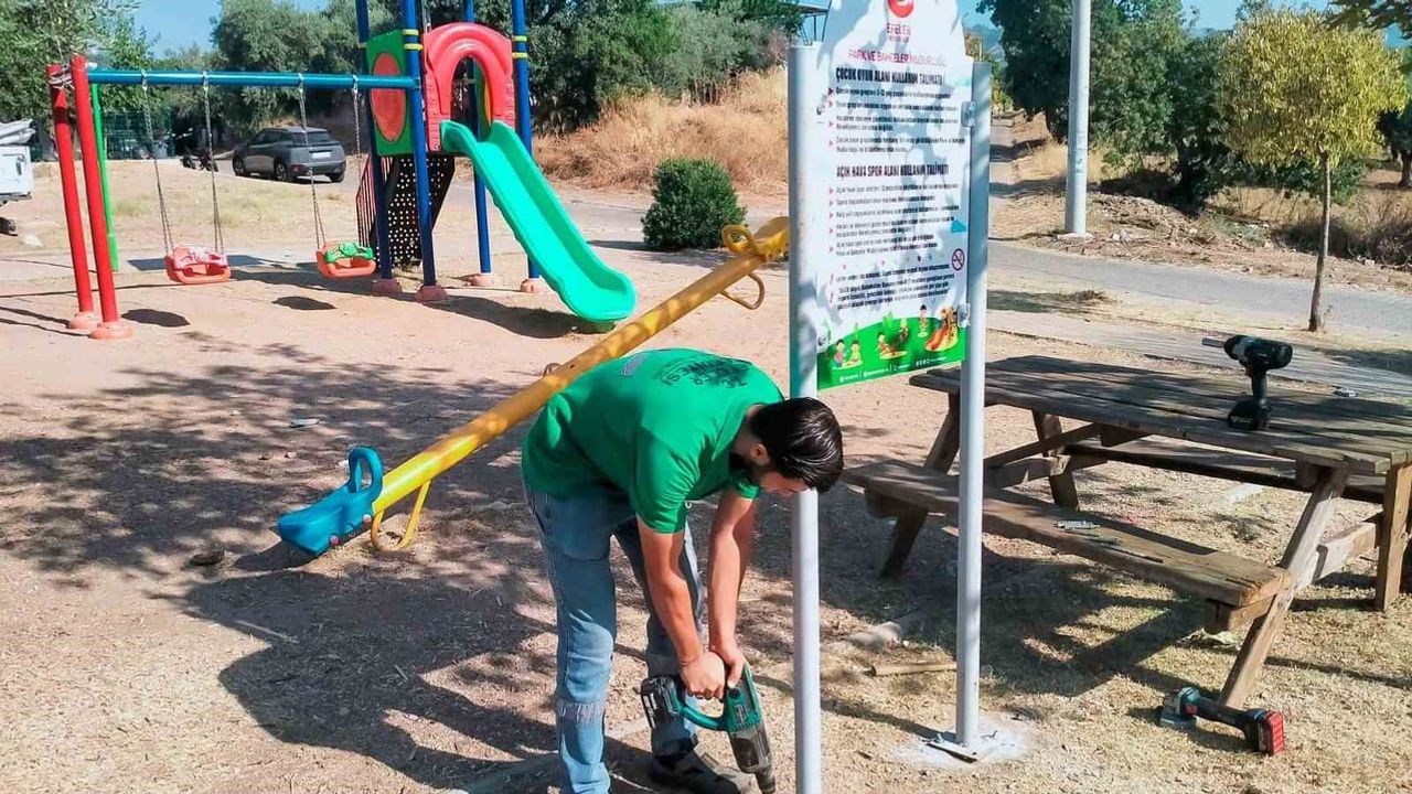 Efeler'de parklarda güvenlik ve konfor önceliğiyle kapsamlı bakım