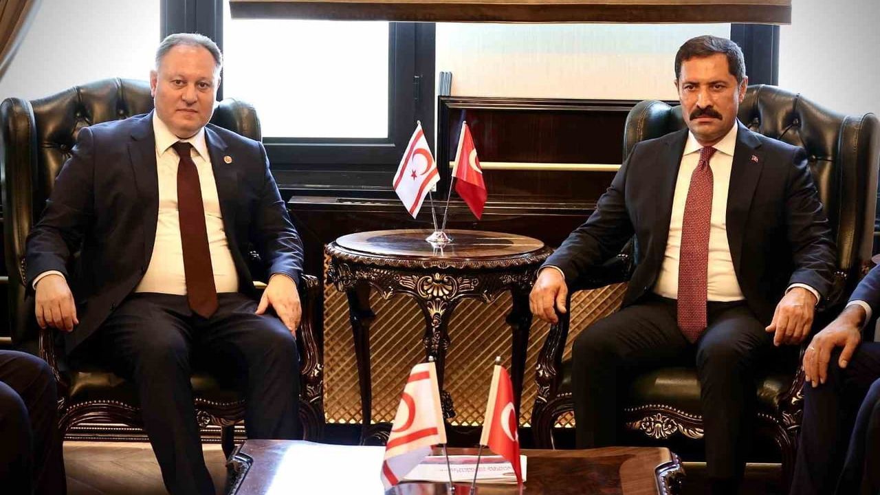 Egemen eşitlik vurgusu: Kıbrıs'ta iki halk, iki devletin altı çizildi