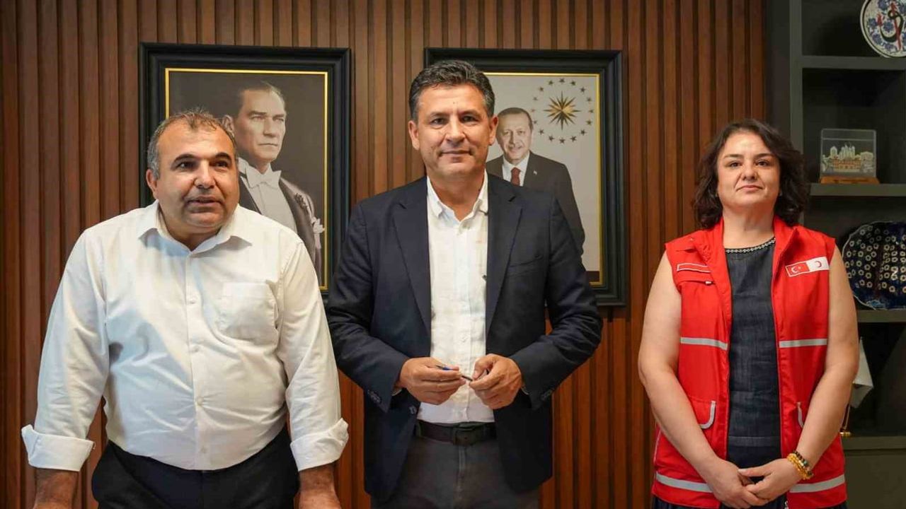 Eğitimde fırsat eşitliğini güçlendirmek için Kozan’da 500 öğrenciye destek