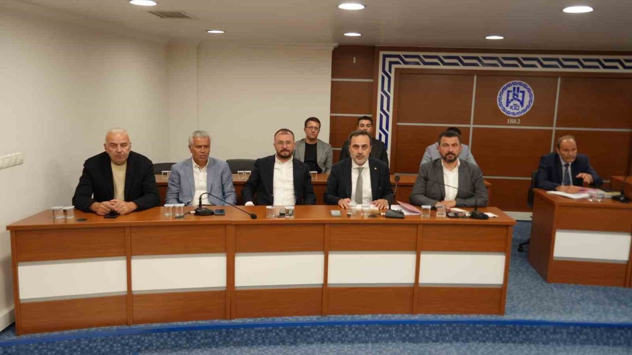 ekonomi programı reel sektör talepleri merkez alınarak güncellenmeli