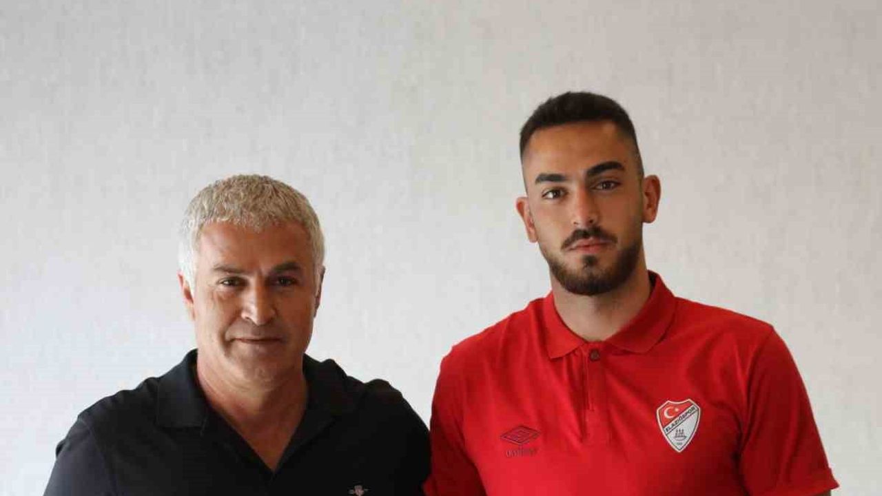 Elazığspor kaleye genç tecrübeyi getirdi: Atakan Nuri Ordu imzada