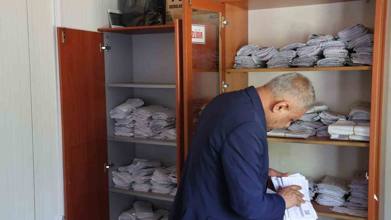 En kalabalık mahallenin muhtarı uyarıyor: boşanma tebligatları genç evlilikleri gölgeliyor