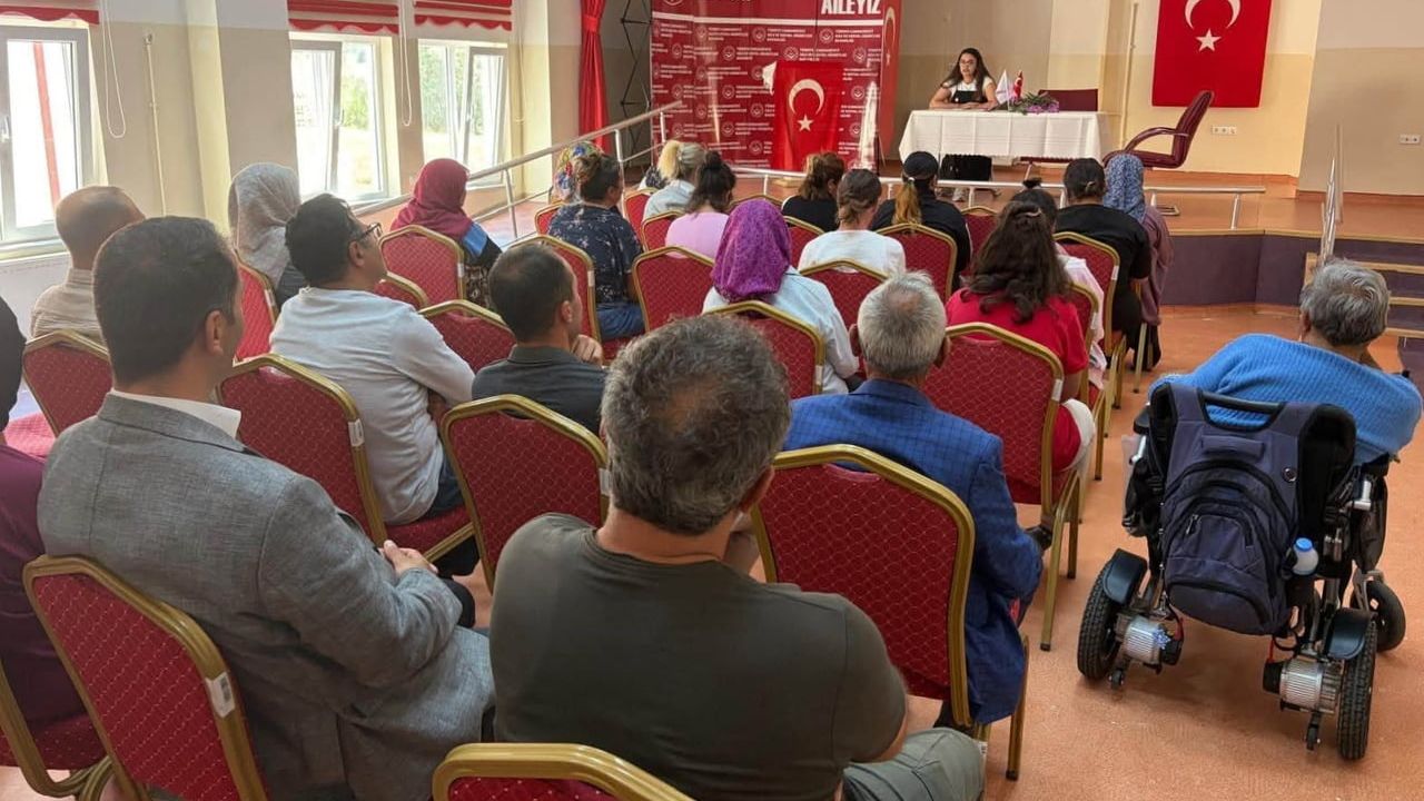 Engelsiz merkezde sağlıklı yaşam bilinci yükseldi