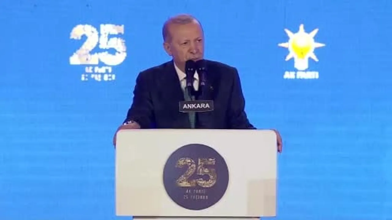 Erdoğan: 25 yılda kökleşen dava maziden atiye sürecek