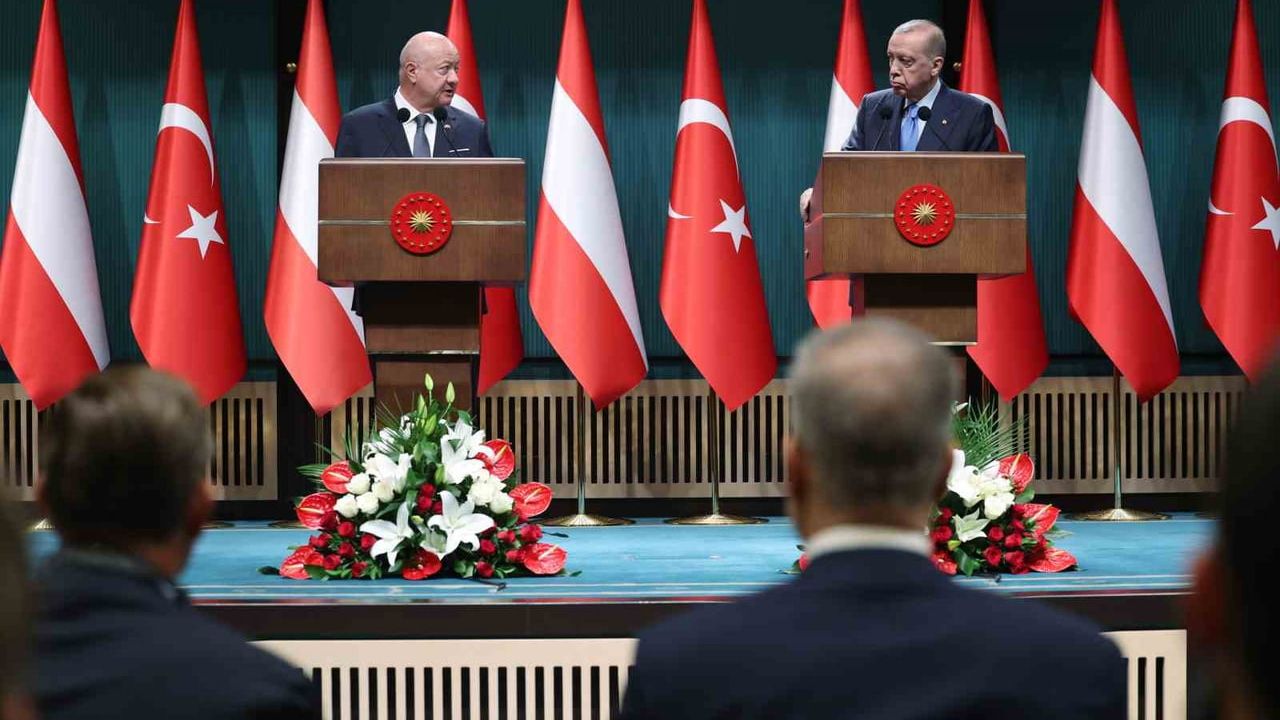 Erdoğan Avusturya ziyaretinde ticaret hacmini 5 milyar dolara çıkarma hedefini açıkladı