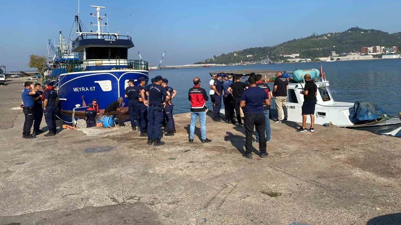 Ereğli kıyılarında midye avı teknelerine sıkı denetim