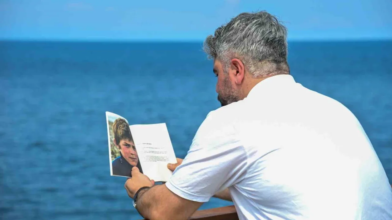 Eren anısı 37 şehirden gelen şiirlerle yaşatıldı
