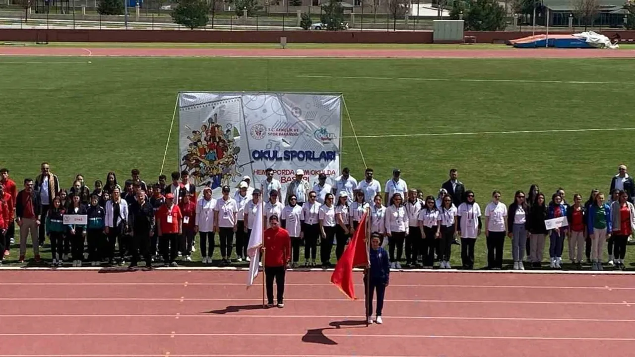 Erzincan’da spor seferberliği meyve verdi: okul ve öğrenci katılımında Türkiye birincisi
