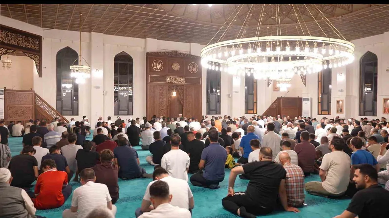 Erzincan'da Terzibaba Mezarlığı Külliye Camii'nde mevlid gecesi programı