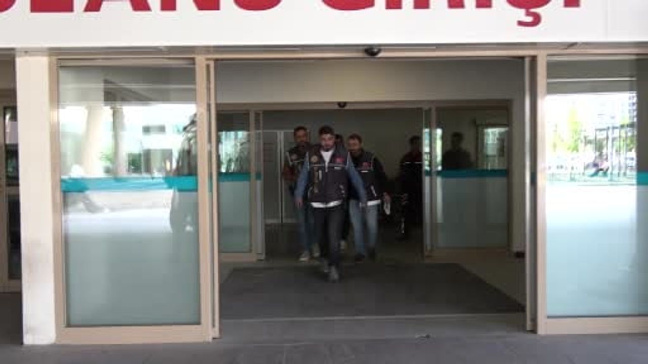 Erzurum'da üst kattaki kavgada bir kişi yaşamını yitirdi