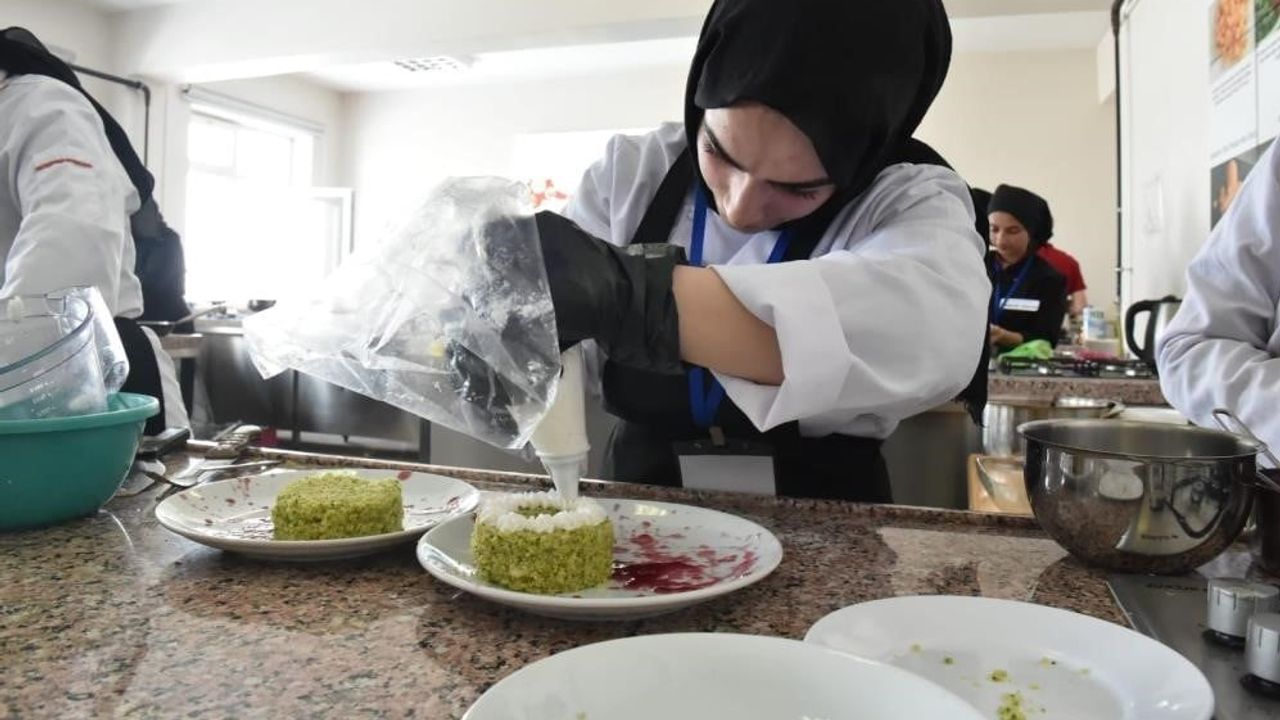 erzurum mutfak mirasını gastronomi lisesiyle mesleğe taşıyor