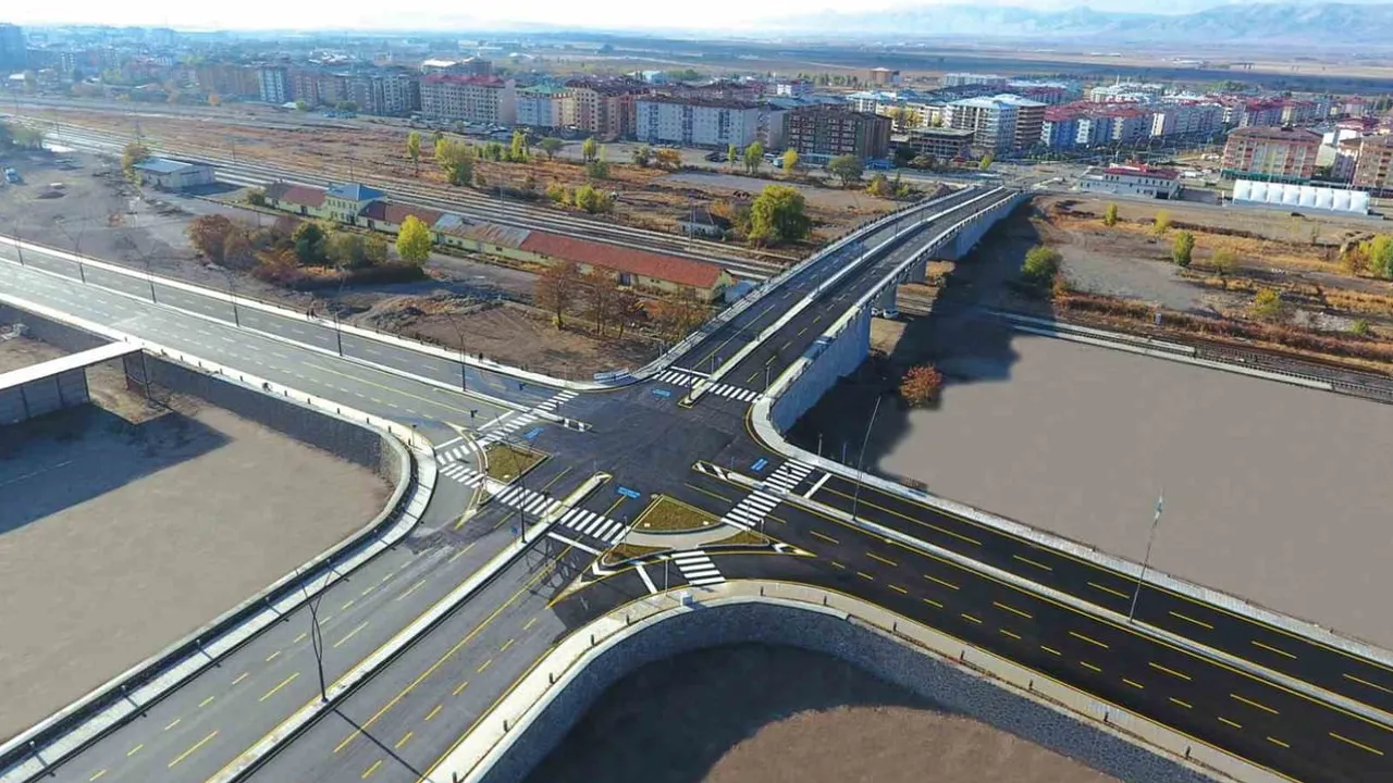 Erzurum'u metropol hedefiyle yeniden inşa etme vizyonu