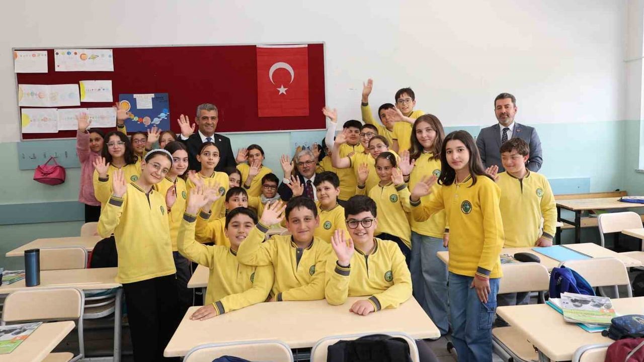 Erzurum'un eğitim hamlesi: 802 bin euroluk Erasmus+ desteğiyle Avrupa'ya açılıyor