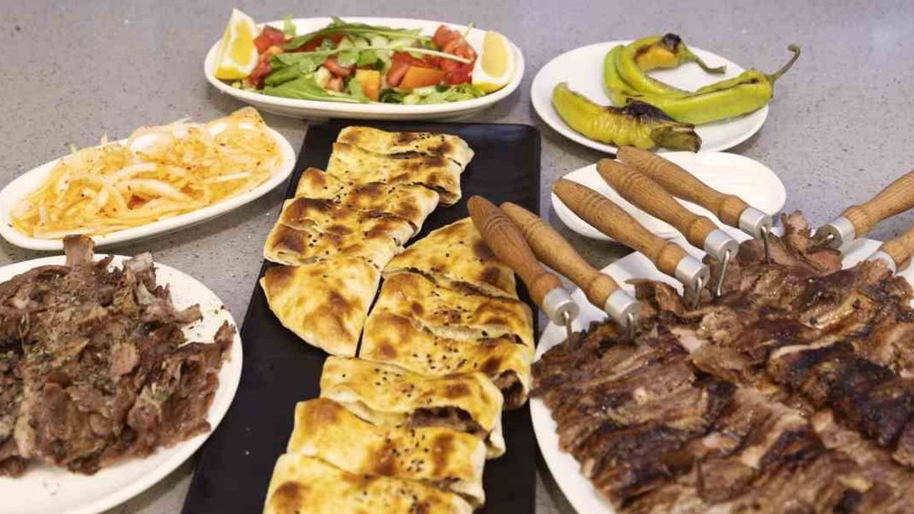Erzurum'un tatları festivale taşındı: şeflerin öne çıkardığı lezzetler