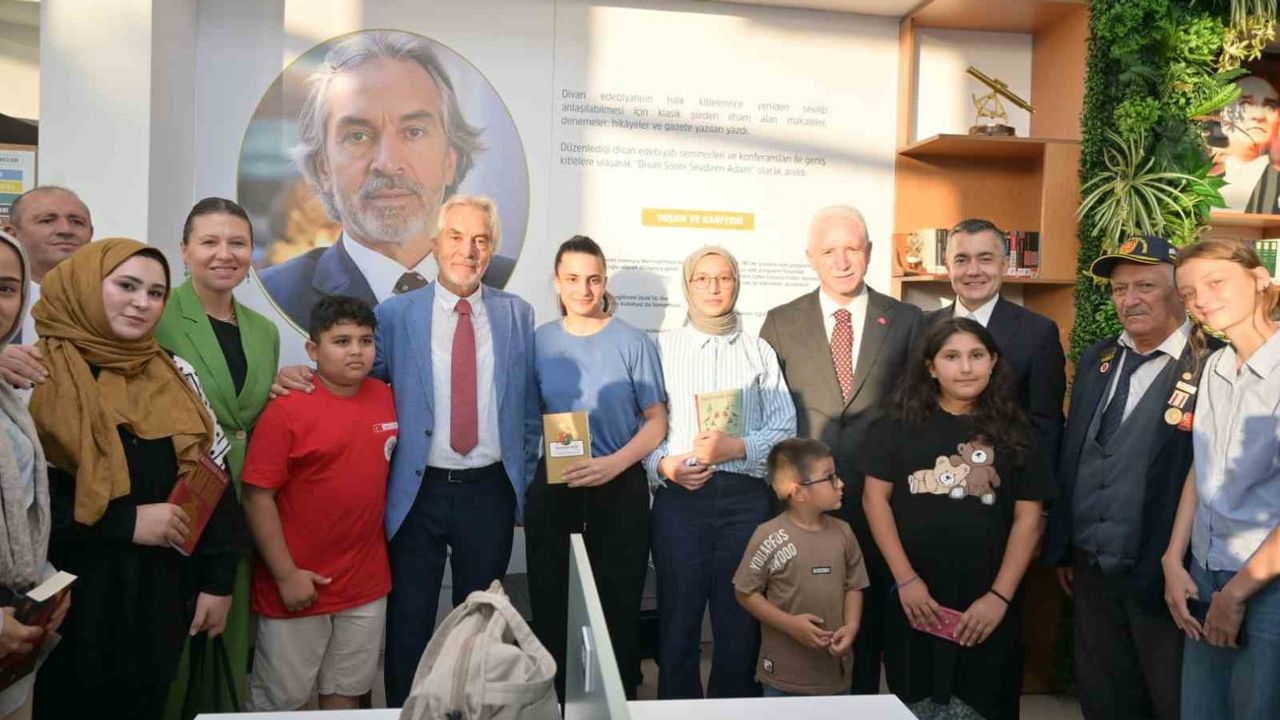 Esenyurt’ta Akçaburgaz’a kütüphane ve emekli evi: bilgi, çay ve komşuluk