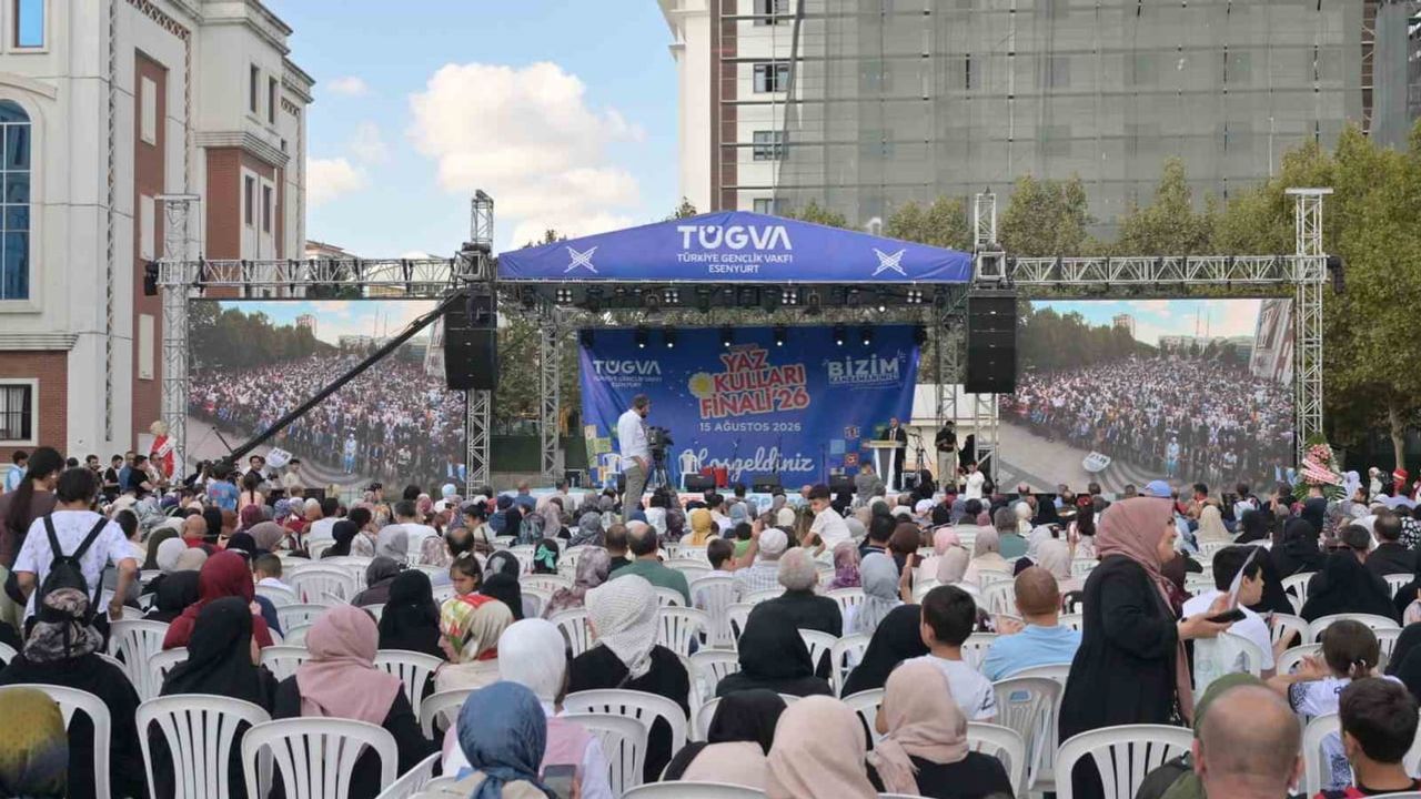 Esenyurt'ta eğitim atağı: yeni okullar ve okul suyu projesiyle gençlere yatırım