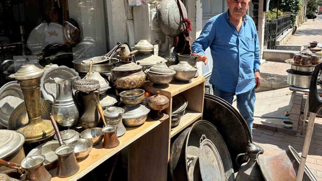 Eskişehir antikacısından geçmişe saygı ve uyarılar