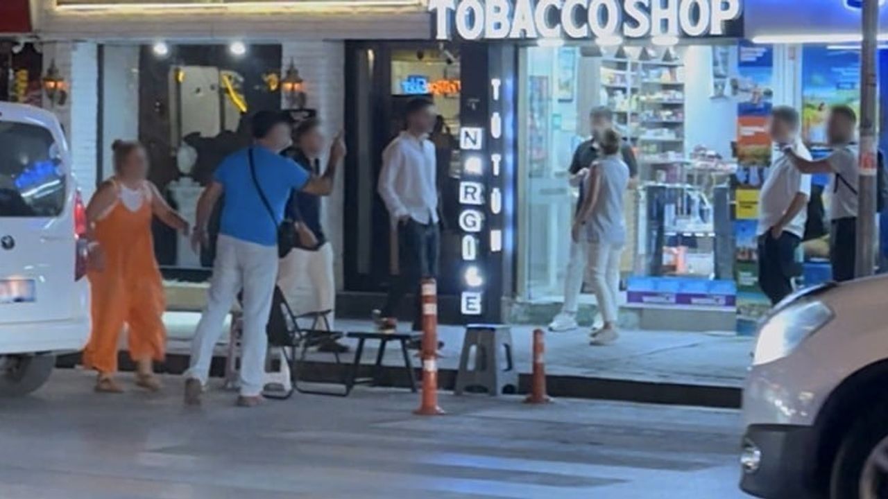 Eskişehir caddesinde kaydedilen tehdit: 'kafanı keserim' sözleri kamerada