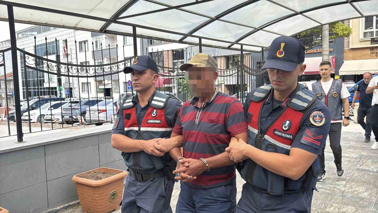 Eskişehir'de ETİ Bor'daki kil hattı zararına ilişkin bir tutuklama, üç şüpheli adliyeye sevk edildi
