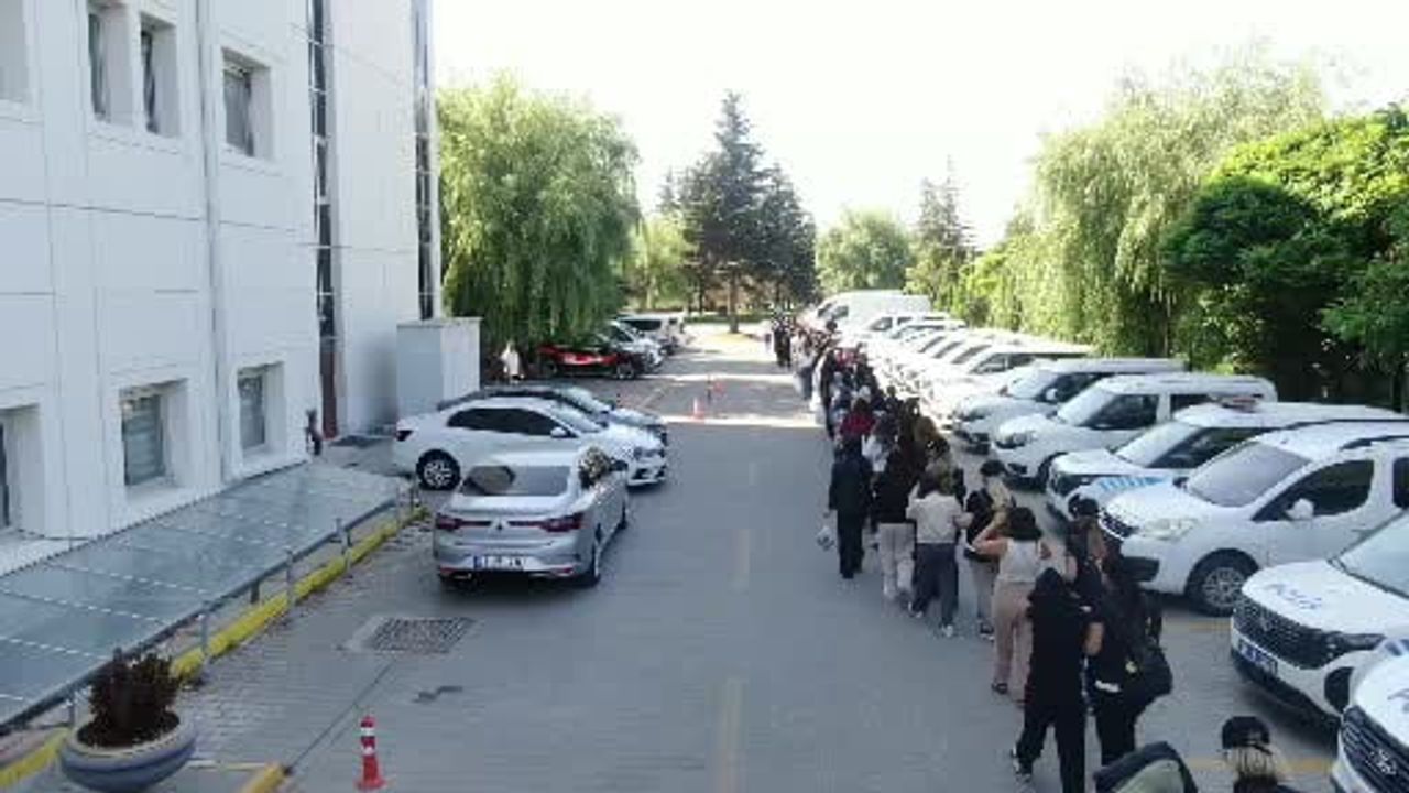 Eskişehir'de sahte modem satış şebekesi çökertildi, 90 kişi adliyeye götürüldü
