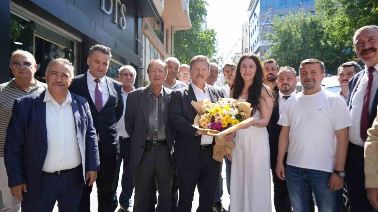 Esnafın sorunlarına yerinde kulak: TSŞOF başkanı Mehmet Yiğiner Bilecik'te