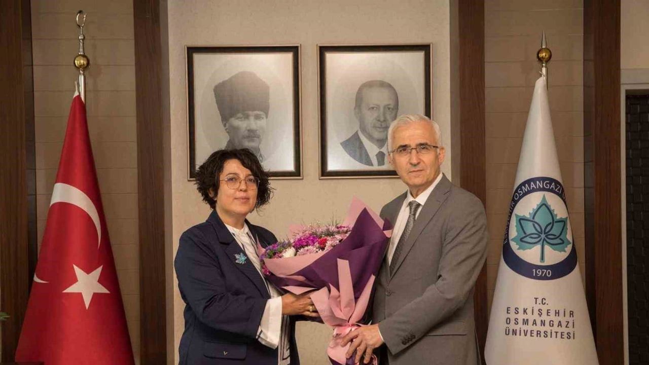 esogü rektörlüğünde görevi devralan isim: emine gümüşsoy göreve başladı