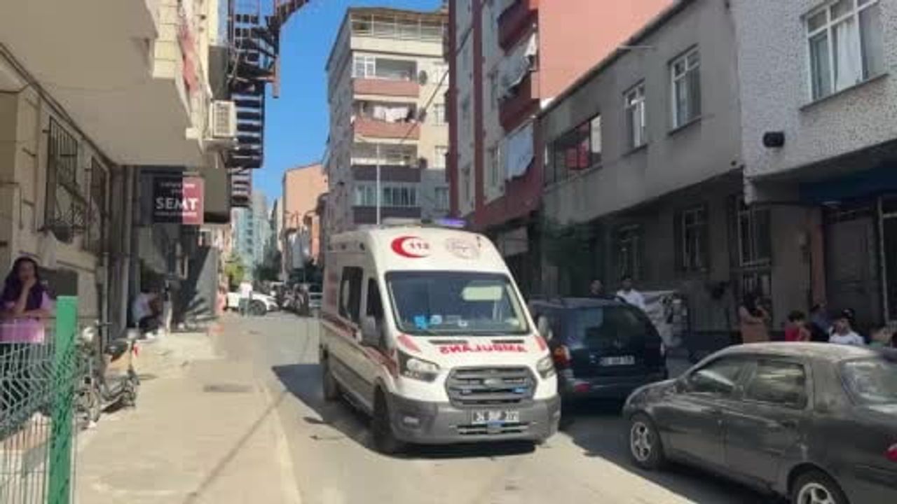 Evde patlayan deodorant paniğe yol açtı, iki çocuk ve anne yaralandı