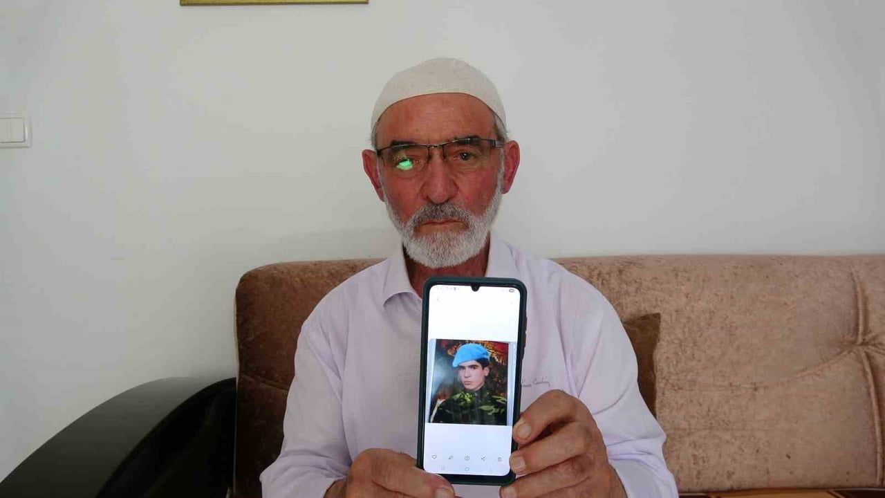 Evlat acısını sırtında taşıyan şehit babası terörün bitmesini diliyor