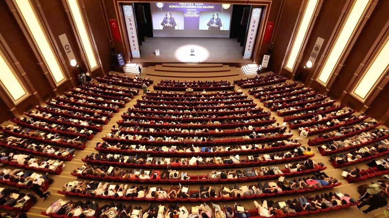 Evlilik okulundan sertifikalı 951 çift: aile bağlarını güçlendiren eğitim tamamlandı