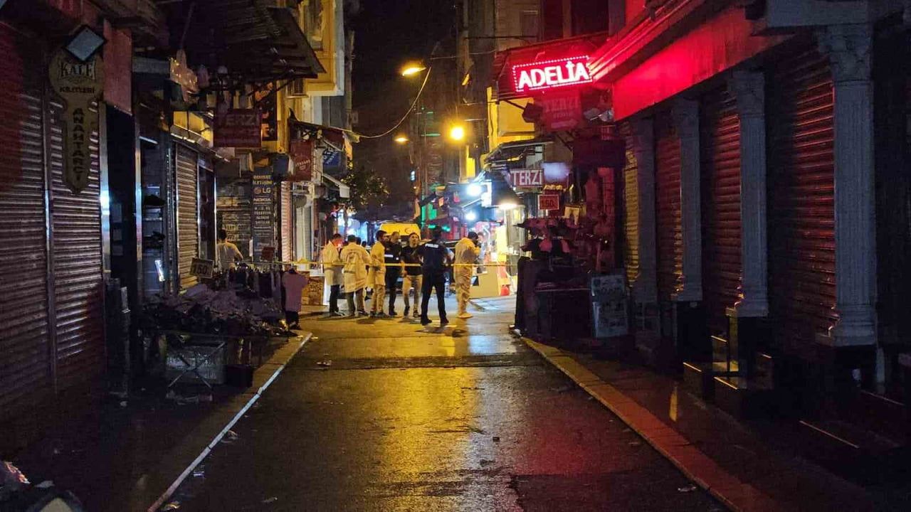 Fatih'te esnaf kavgası pompalı tüfekle ölümle sonuçlandı
