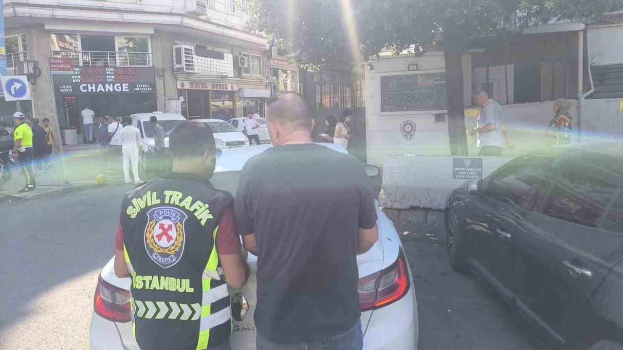 Fatih'te sosyal medyada yayılan makas manevrası sürücüyü 96 bin lira cezaya götürdü