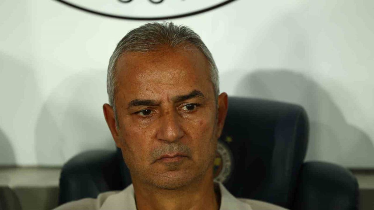 Fenerbahçe evinde erken avantajı kaptı: Sturm Graz önünde 1-0