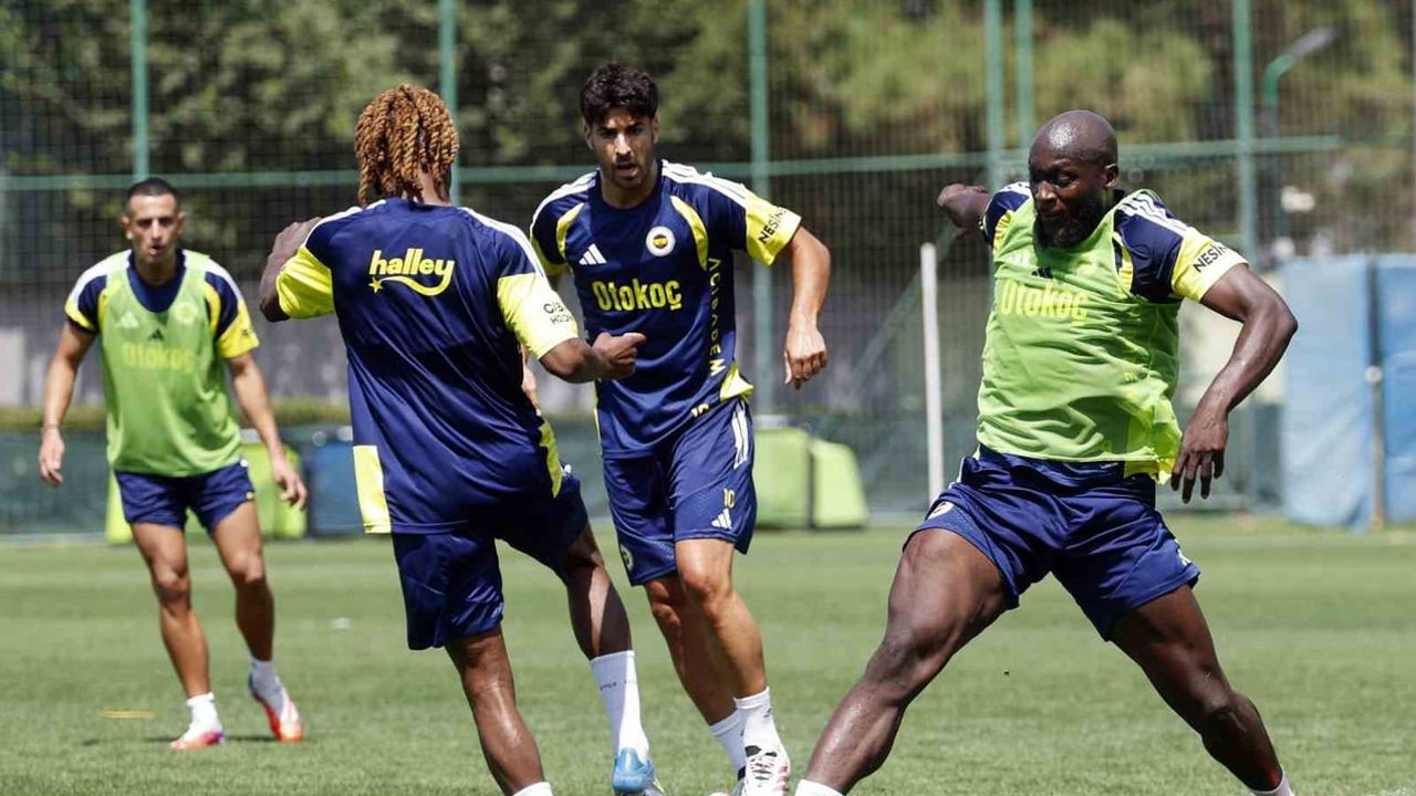 Fenerbahçe Konyaspor hazırlıklarına tempo düşürmeden devam ediyor