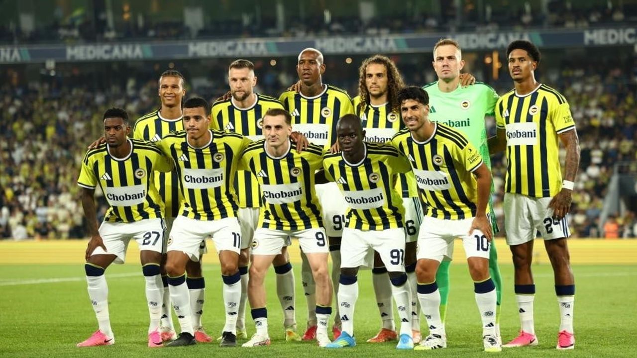 Fenerbahçe Lyon karşısında Şampiyonlar Ligi için ilk avantajı arıyor