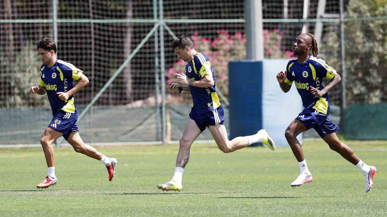 Fenerbahçe olympique Lyon sınavına son rötuşları yapıyor