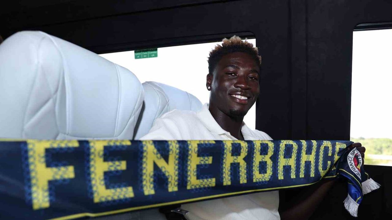 Fenerbahçe savunmasına genç Gana takviyesi