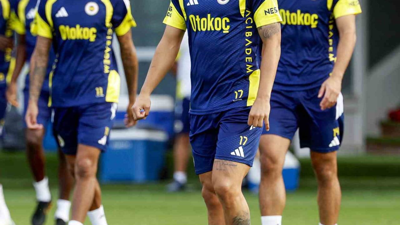 Fenerbahçe son idmanı tamamladı, Ankara'ya özel uçakla gidiyor