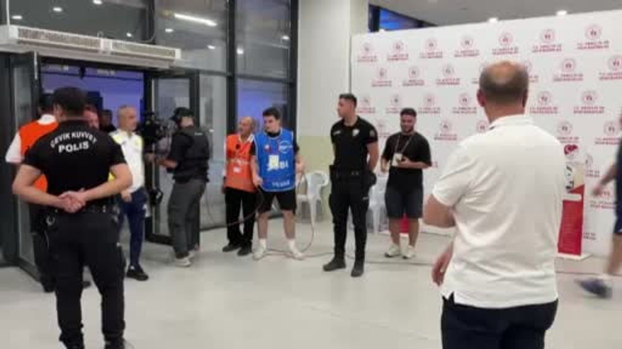 Fenerbahçe zorlu deplasman öncesi Eryaman'a giriş yaptı