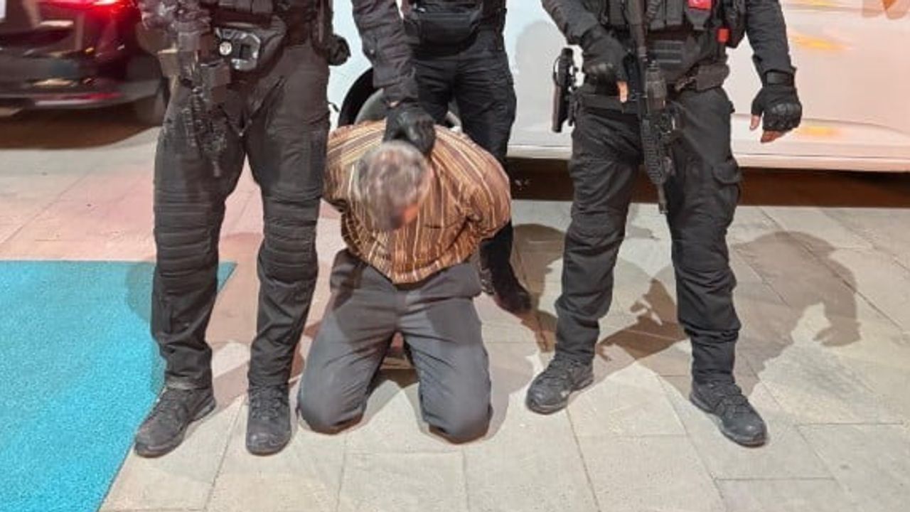 FETÖ firarisi 15 temmuz'daki suikast girişiminde yer alan B.K. Afyonkarahisar'da yakalandı