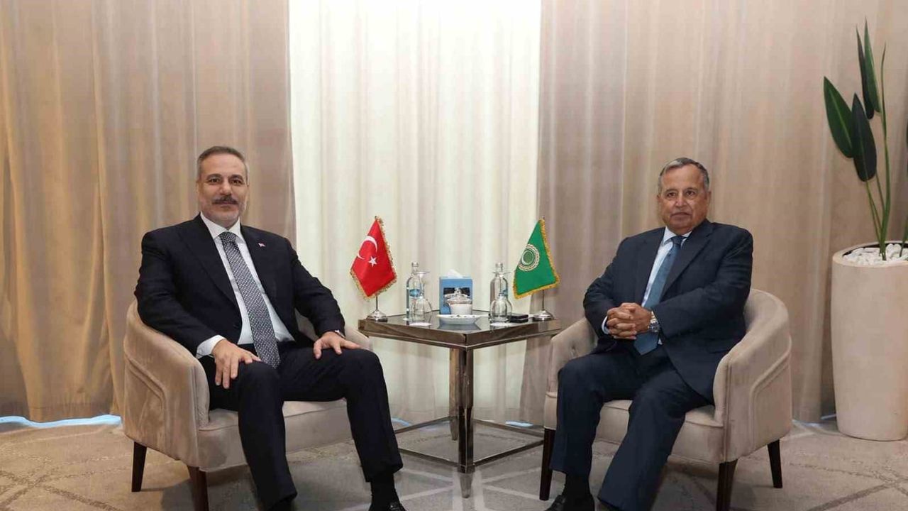 Fidan’ın El Alameyn durağı: Arap Birliği genel sekreteri ile temas