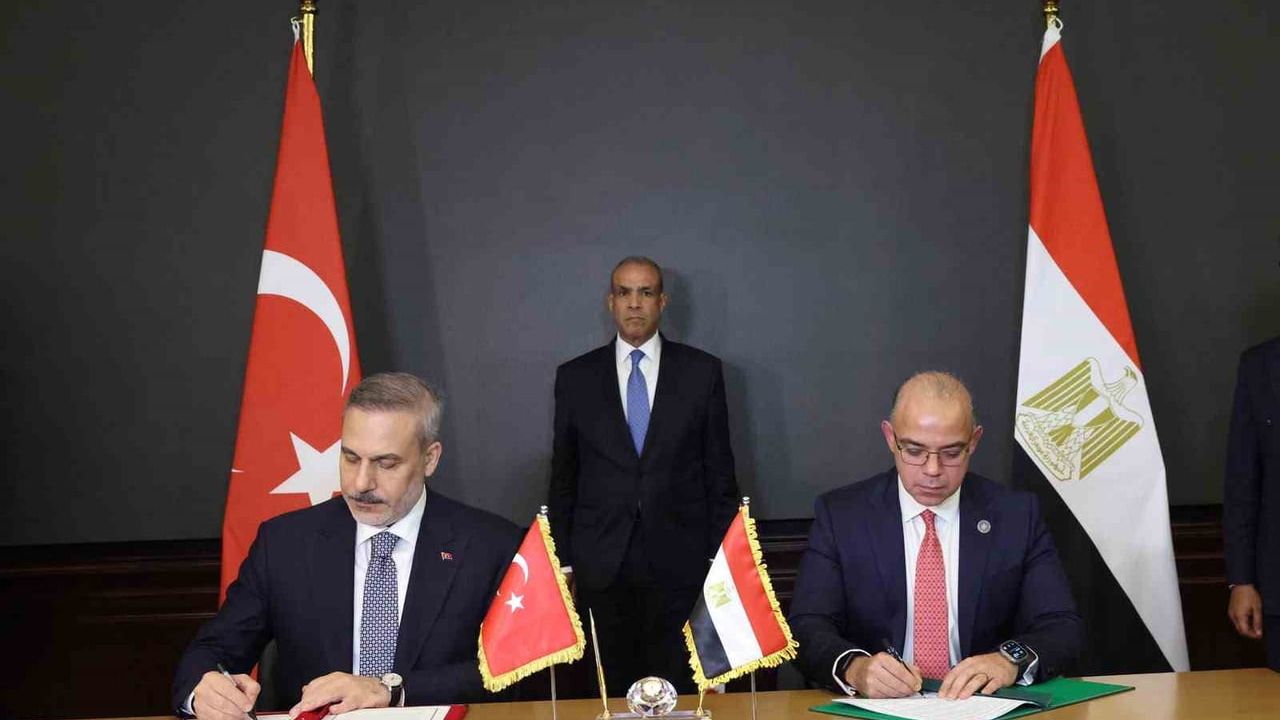 Fidan, Mısır ile El Alameyn'de üç iş birliği belgesini imzaladı