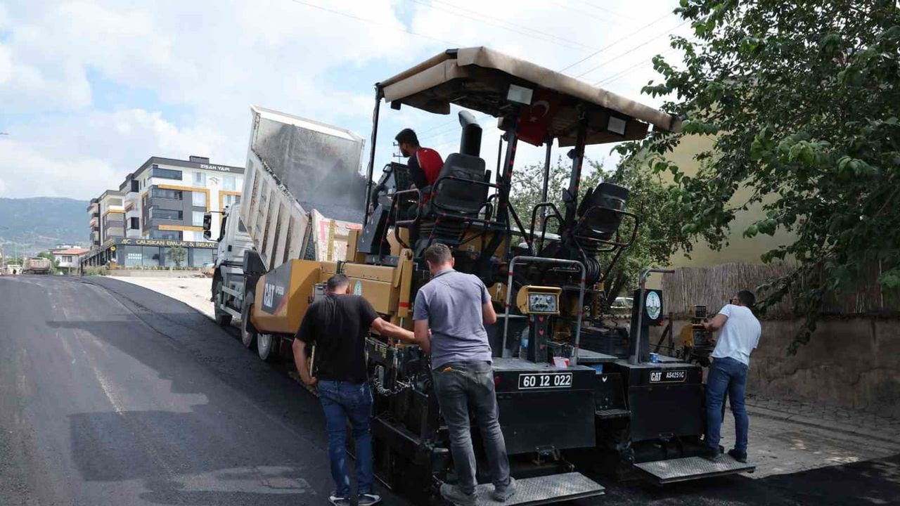 Fidanlık caddesi yenileniyor: altyapıdan asfalta son aşama