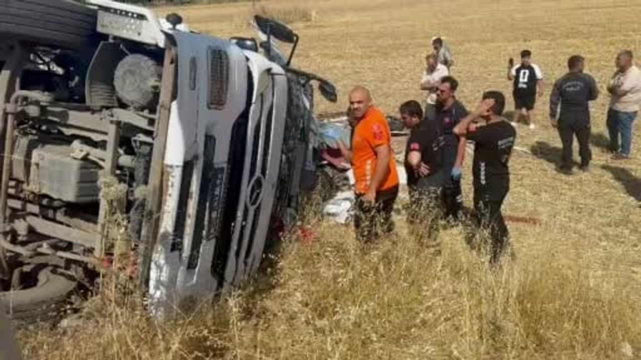 Fren arızası iddiası kovancılar'da kamyonun devrilmesine yol açtı