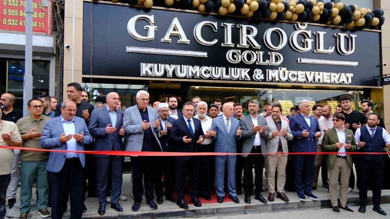 Gacıroğlu Gold Erzurum'da açıldı, iş dünyası ile siyaset bir araya geldi