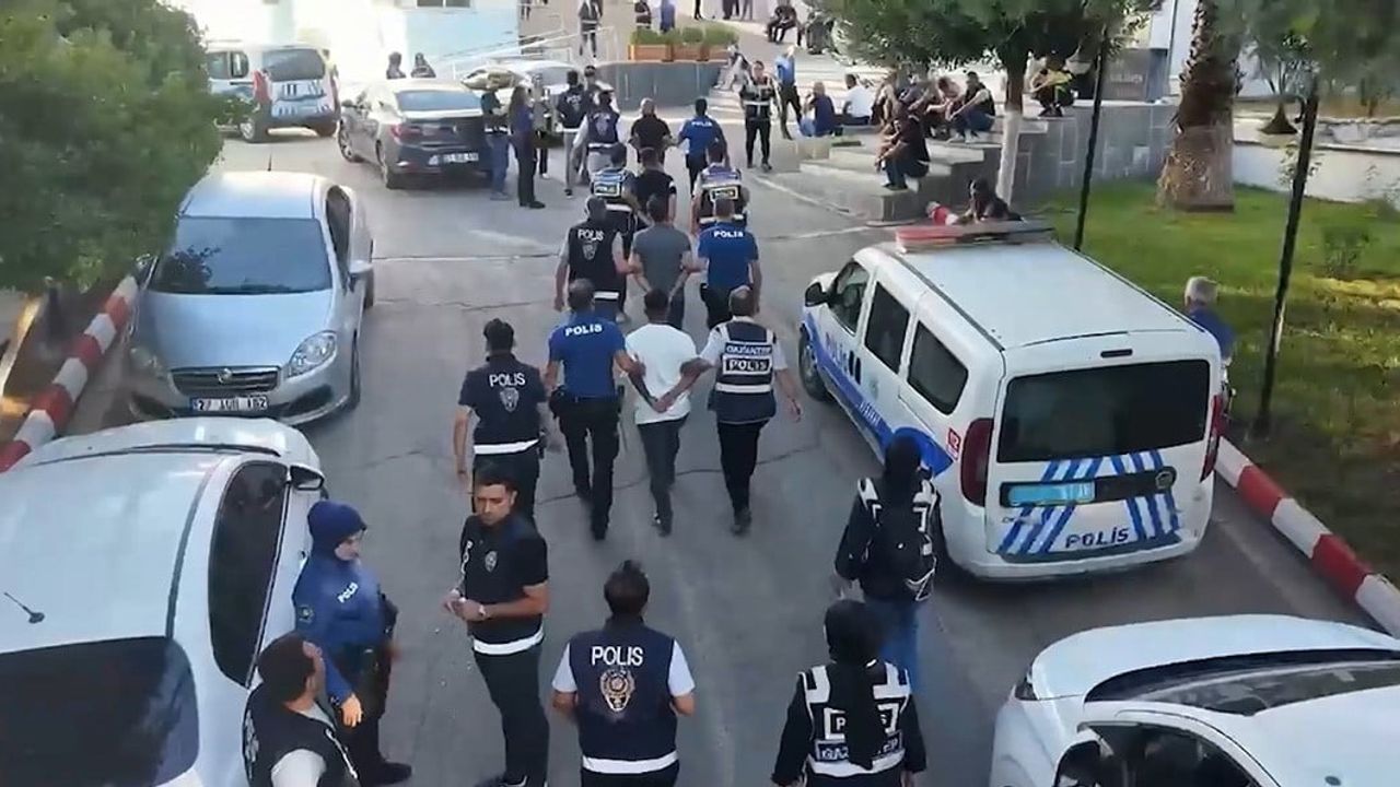 Gaziantep merkezli uyuşturucu operasyonunda 416 kişi tutuklandı